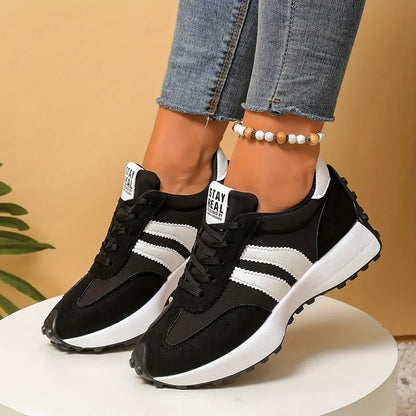 Gestreifte Freizeit-Sneaker CloudLane | Schwarz
