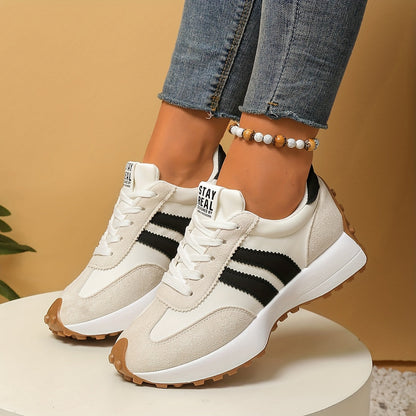 Gestreifte Freizeit-Sneaker CloudLane | Weiß