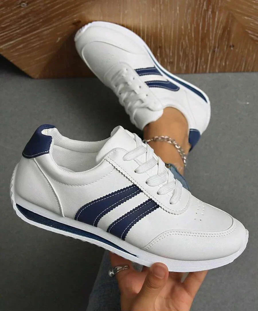 CoastLane Freizeit-Sneaker im Court-Stil in Navy