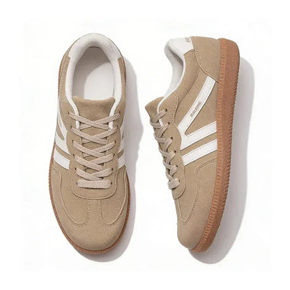 Camden Court Sneaker in Sand mit klassischer Gummisohle