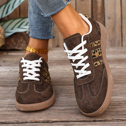 Retro-Sneaker für Damen – Edles Braun mit Leopardenmuster
