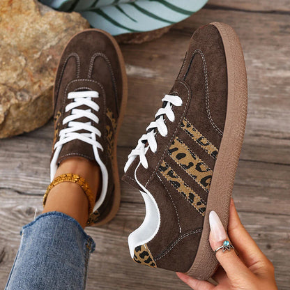 Retro-Sneaker für Damen – Edles Braun mit Leopardenmuster